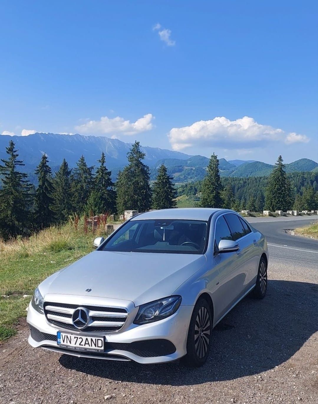 Vând Mercedes E350E Hybrid Benzină