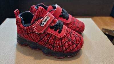 Детски обувки, пантофки spiderman светещи - номер 24