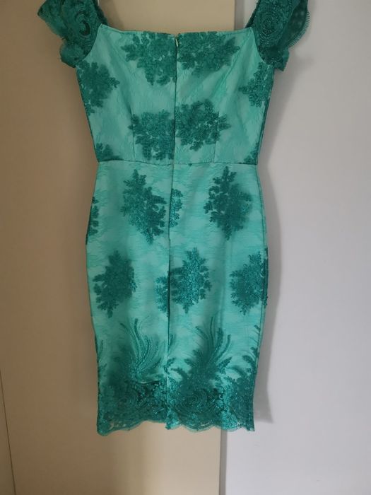 Официална рокля за повод