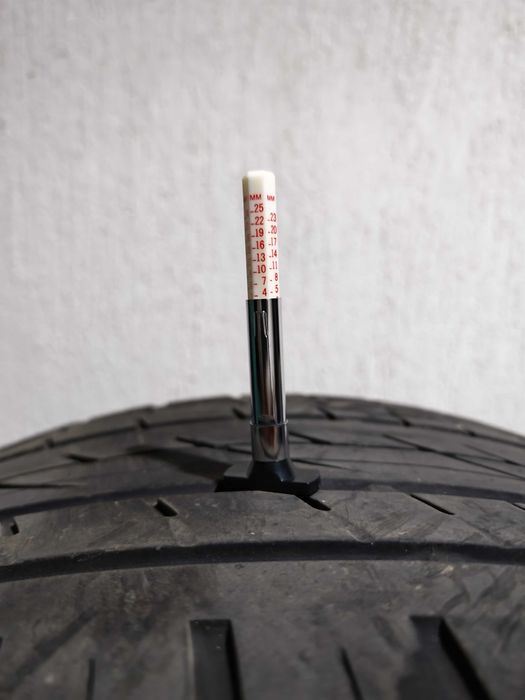 4 броя гуми Continental cross contact UHP MO 295 40 21