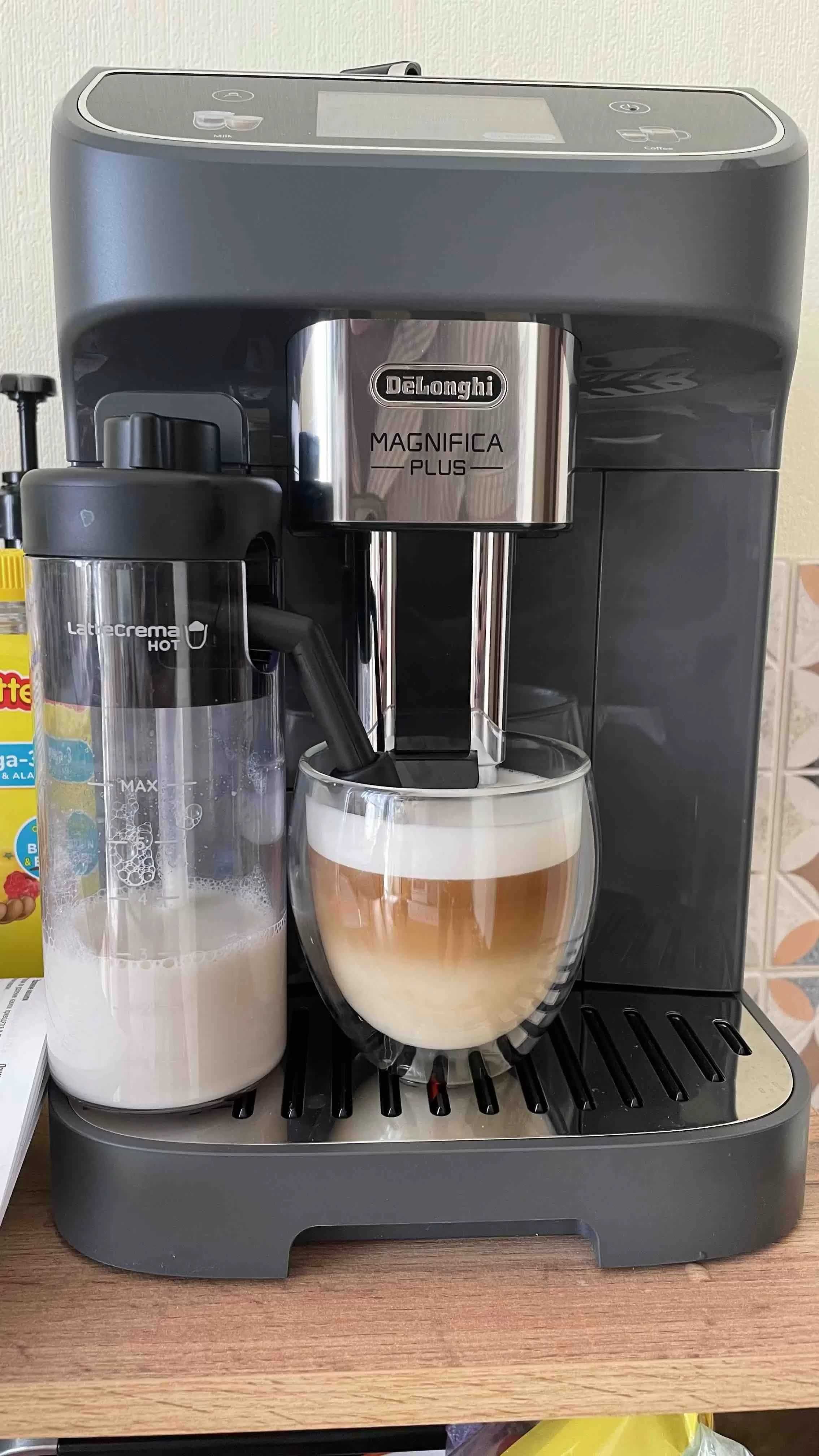 Кофемашина DeLonghi Magnifica Plus ECAM320.61.G