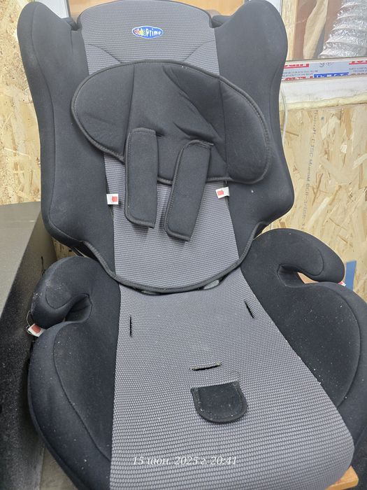 Сиденье детское автомобильное