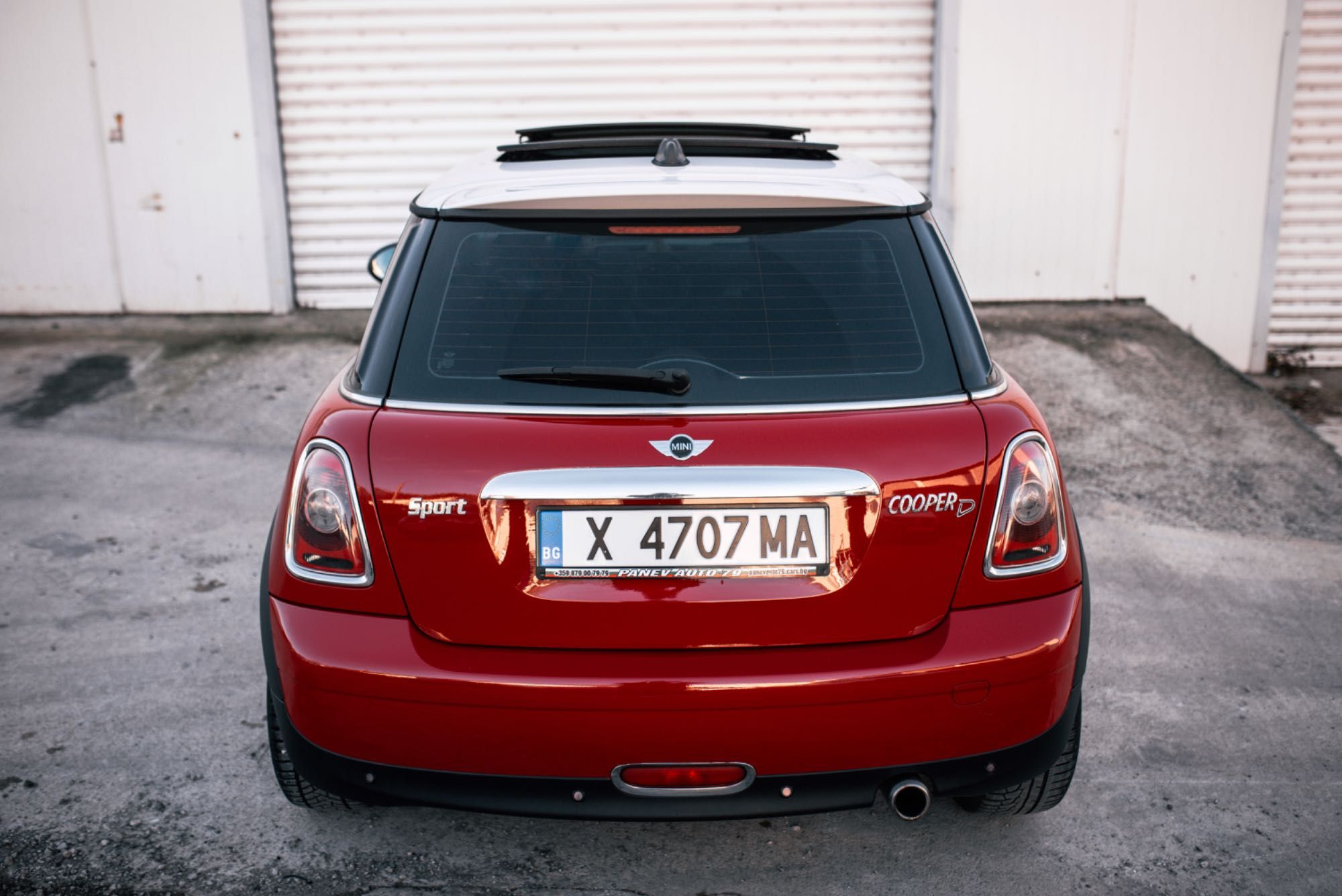 Продавам MINI COOPER D R56 1.6d