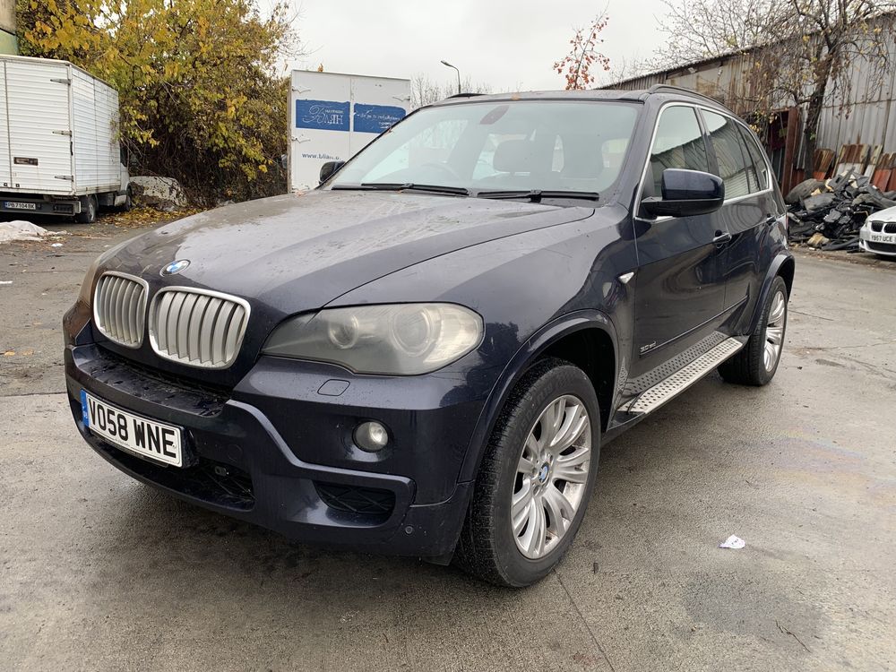 Продаваме на части бмв х5 е70 3.5д bmw x5 e70 3.0d на части.