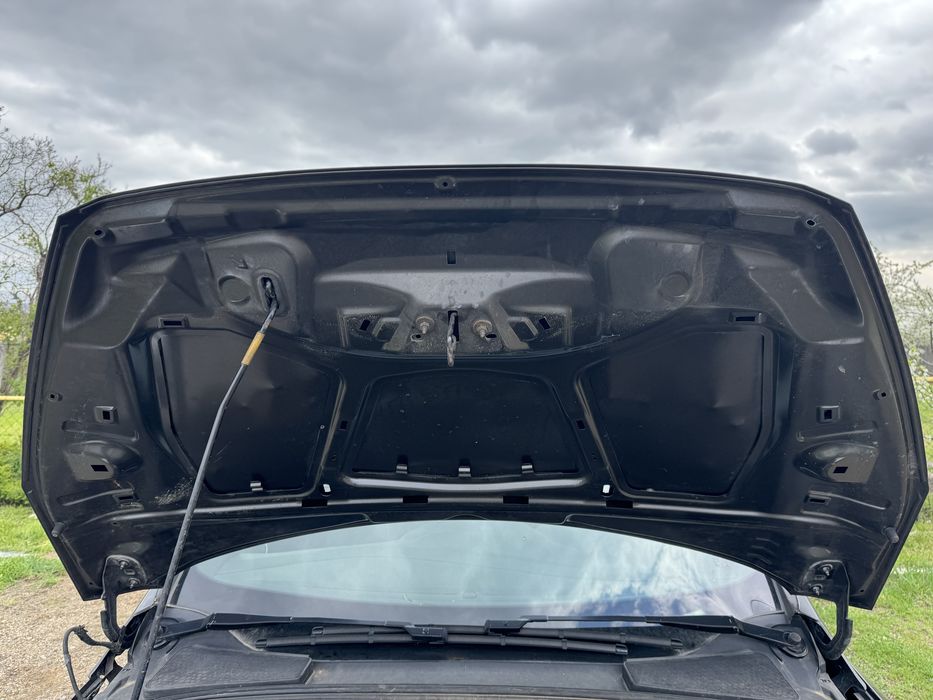 Capota fata motor Ford Focus 3 facelift 2014-2018
