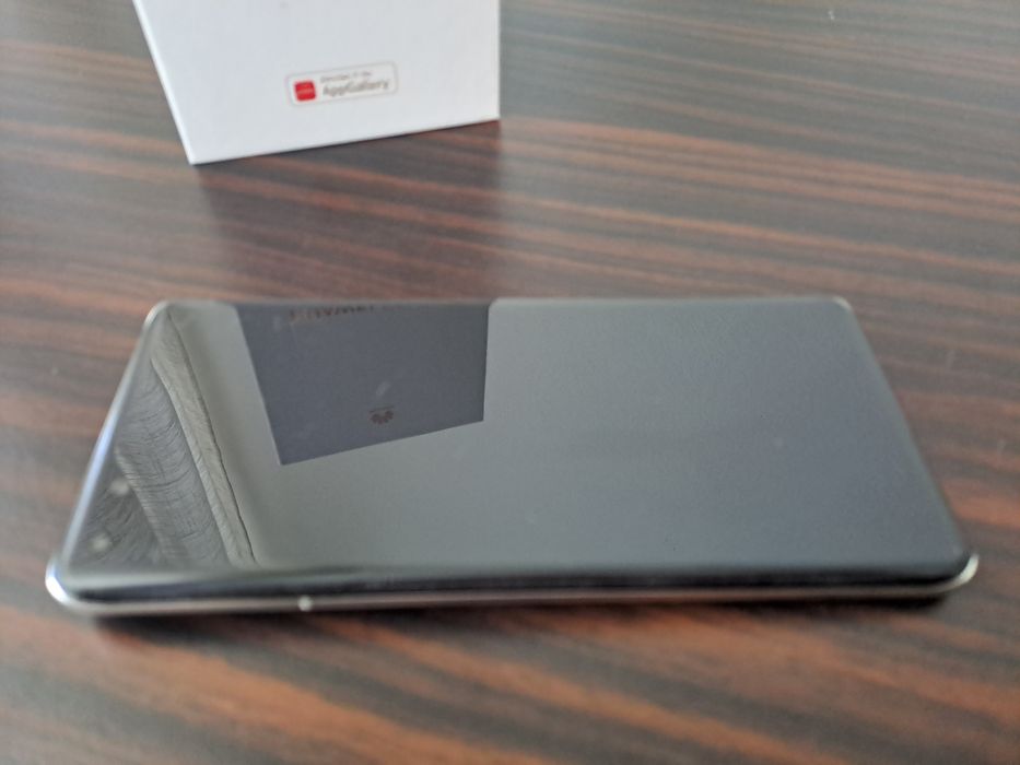 Huawei p40 pro 8GB ram 265GB storage