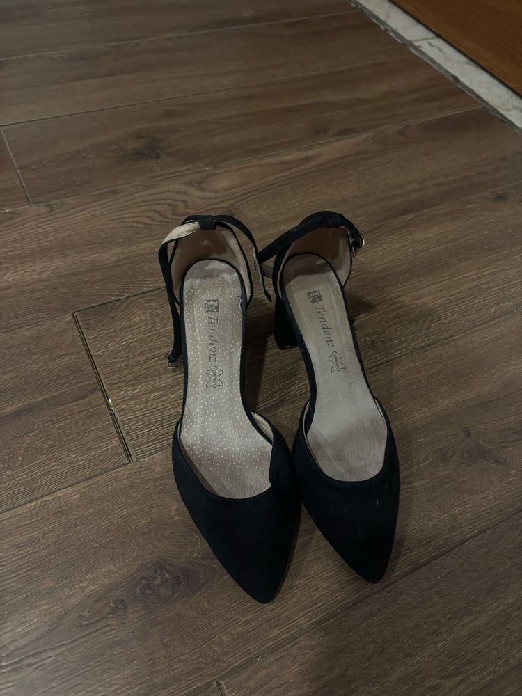 Токчета Zara, Stradivarius, Tendenz