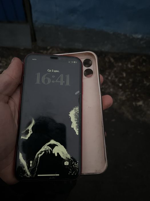 IPhone11 в хорошем состоянии