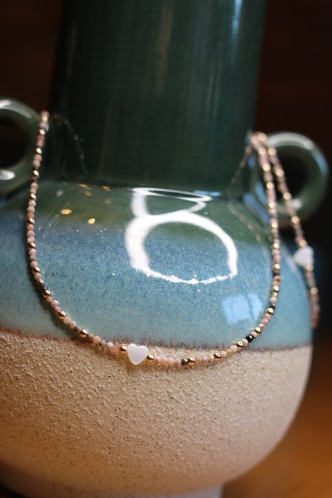 Колиета и гривни с перли и ест.камъни