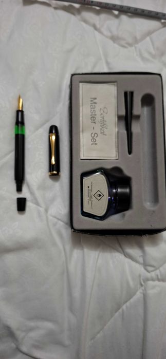 Vand stilou clasic german cu mecanism de umplere cu piston( pompița )