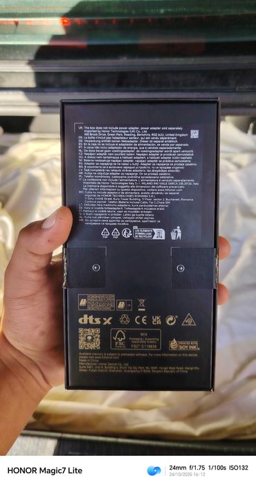 Продавам Honor magic 6 pro 512gb 12ram правя коментар на цената