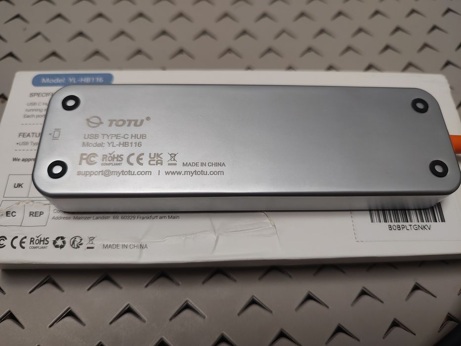 Docking / USB C HUB TOTU YL-HB116 gri metalizat + transparent