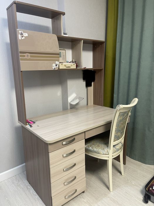 Стол длина 1.75м