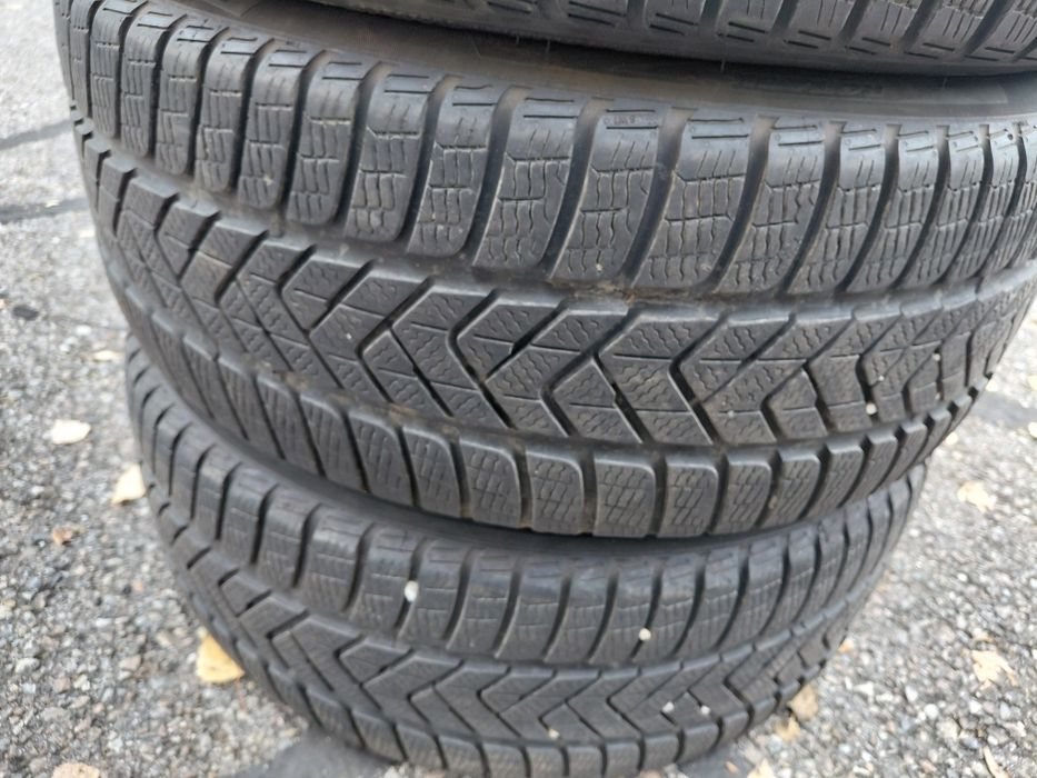 255/45/19" Pirelli 4бр.гуми