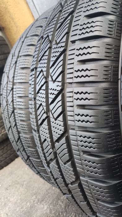 3бр. зимни бусови гуми 215/65/16C, dot24
Laufenn I FIt Van
dot24
8+mm