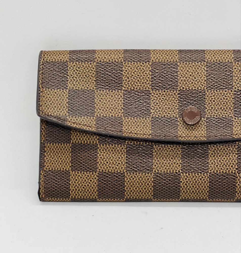 Louis Vuitton Damier Ebene Canvas Emilie Wallet дамски порфейл