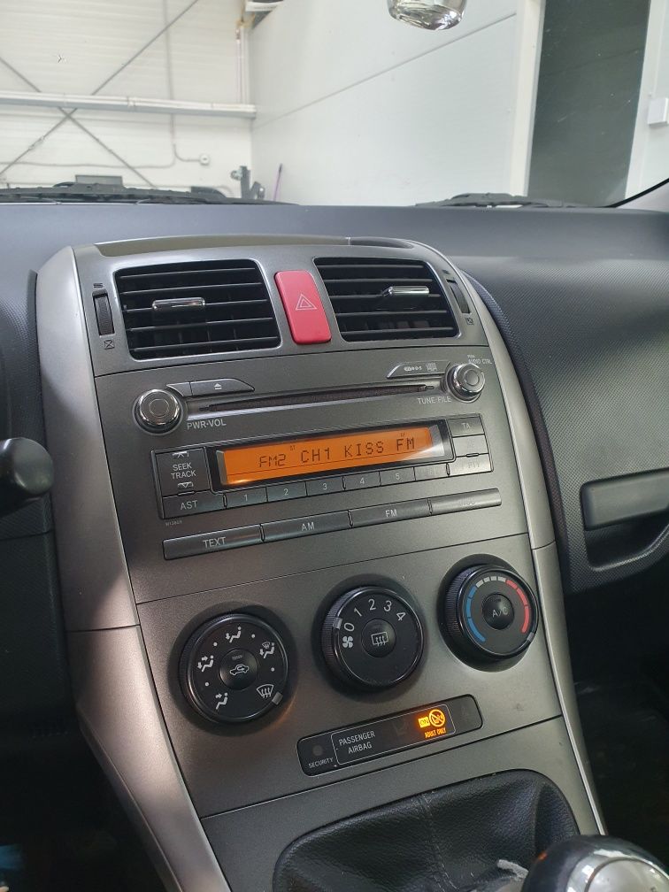 Radio CD player MP3 Toyota Auris 2006-2012(e15)