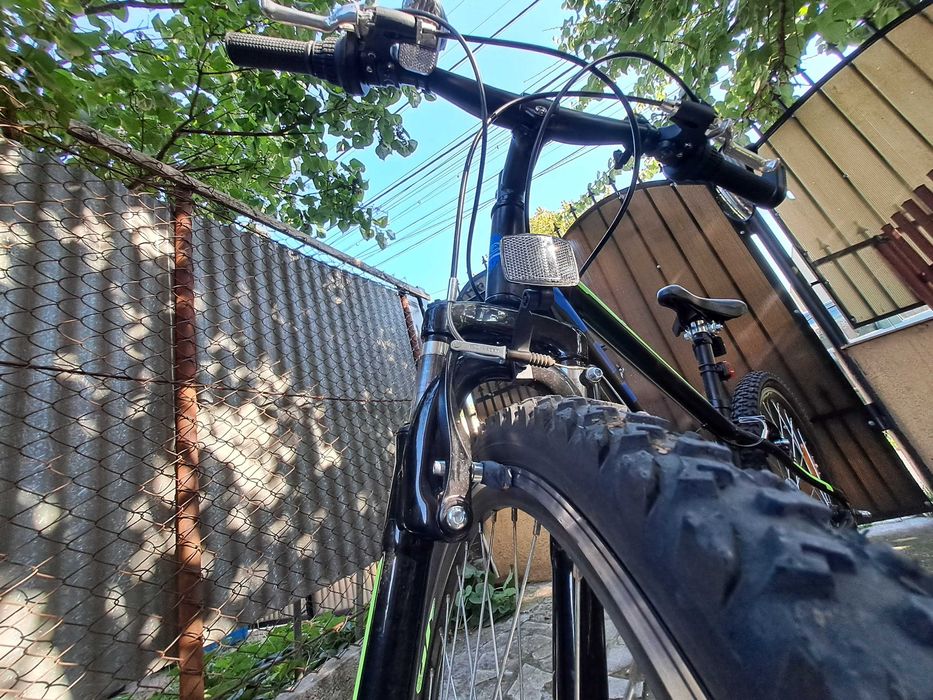 Bicicletă MTB Cross Boxer 26 - stare excelentă, accesorii incluse