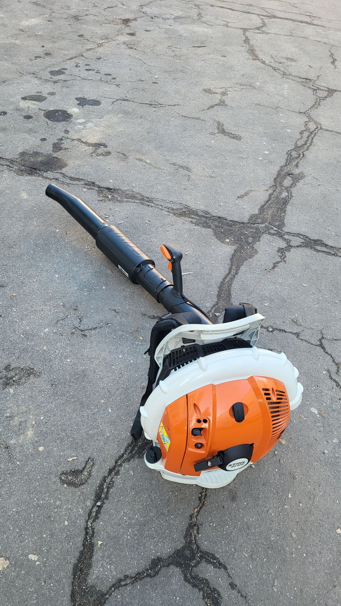 Suflanta frunze Stihl BR 500, foarte puțin folosita