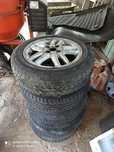 Vând jante originale cu anvelope Daewoo 4x100 r15 Nubira