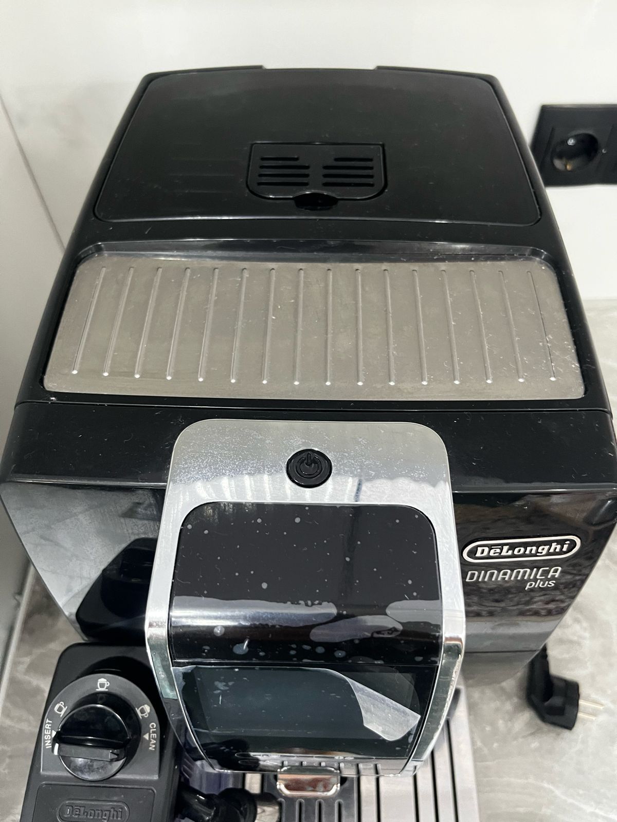 Продается Кофемашина Delonghi ECAM 370.85 в Серебристом Цвете