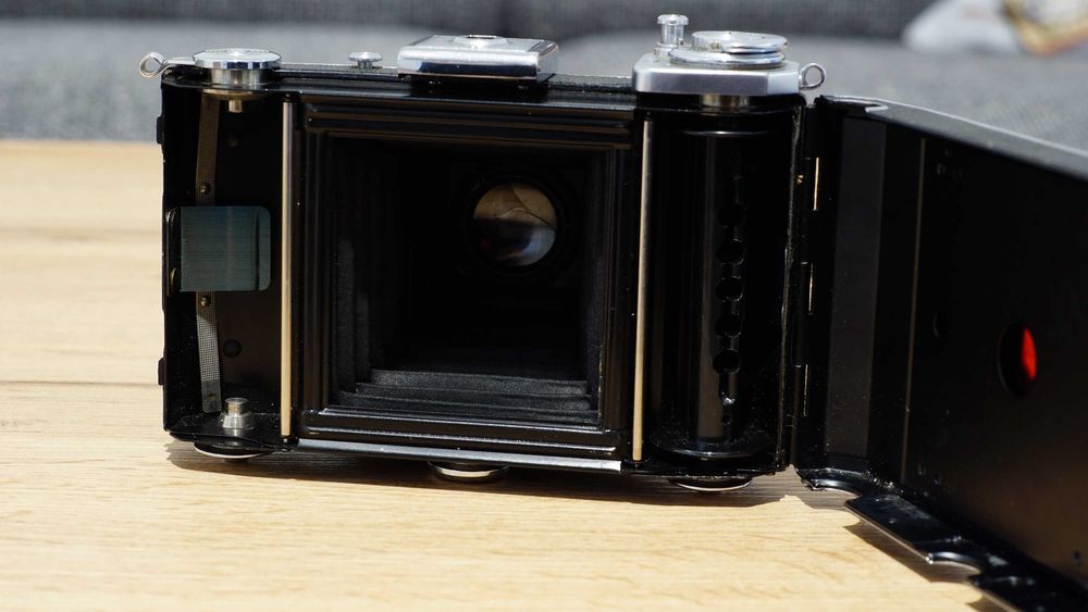 Aparat foto pe film Carl Zeiss Ikon 75mm F/3.5 - format mediu