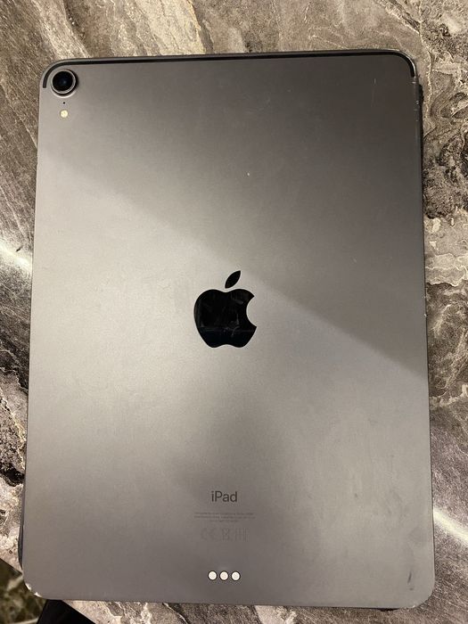 Айпад про 11 2018