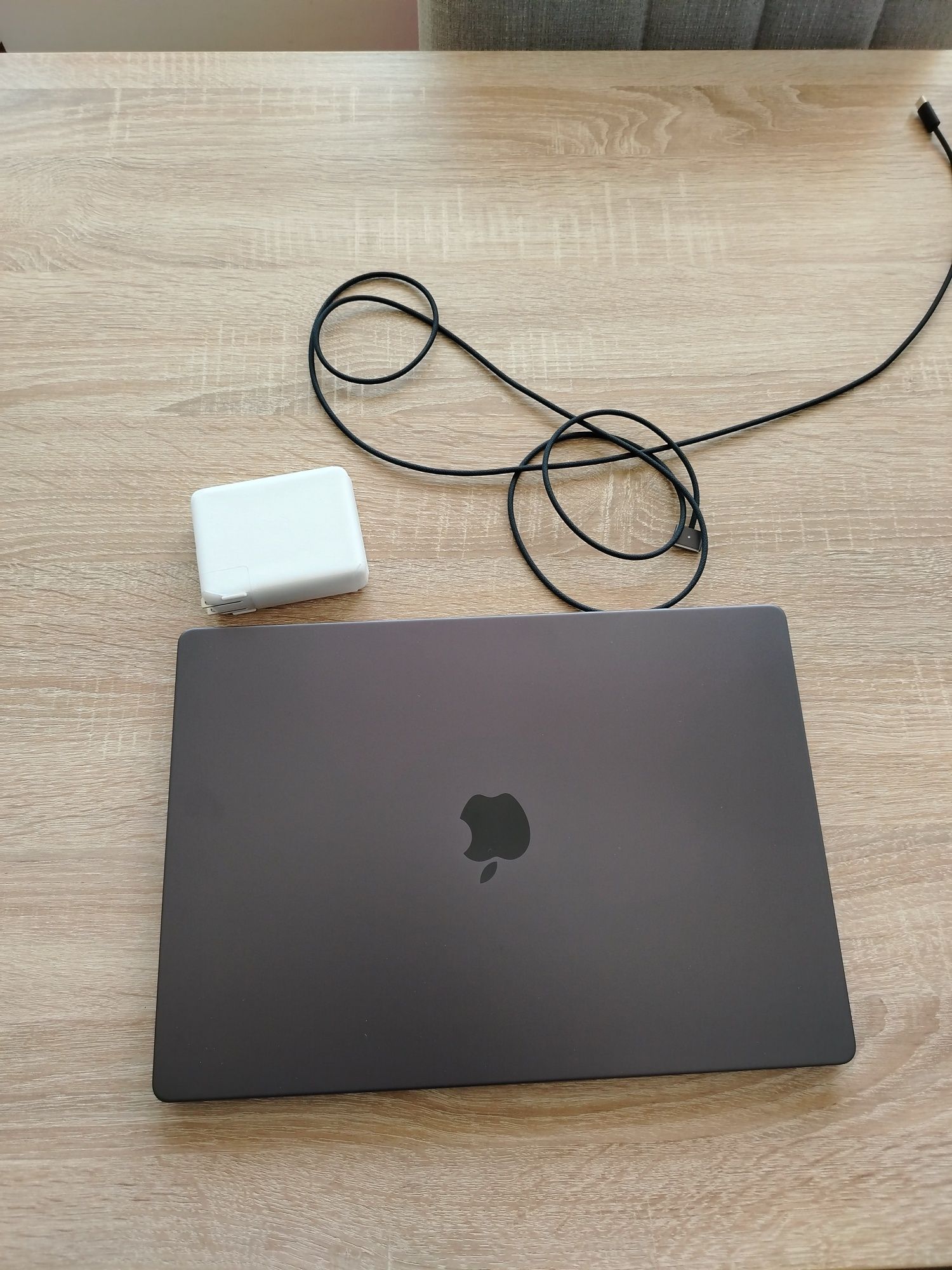 Apple MacBook Pro 16