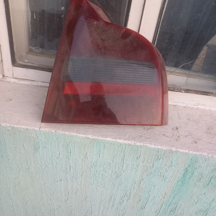 Задние фары вольво с80.