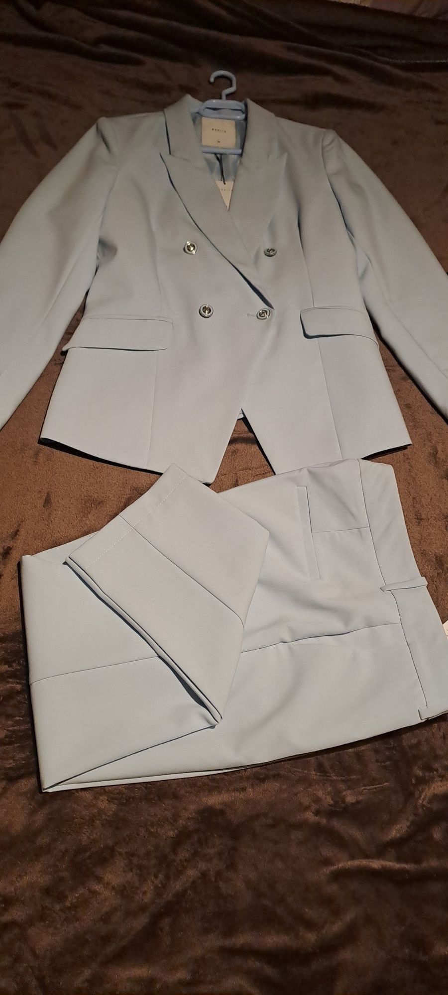 Costum femei Mohito