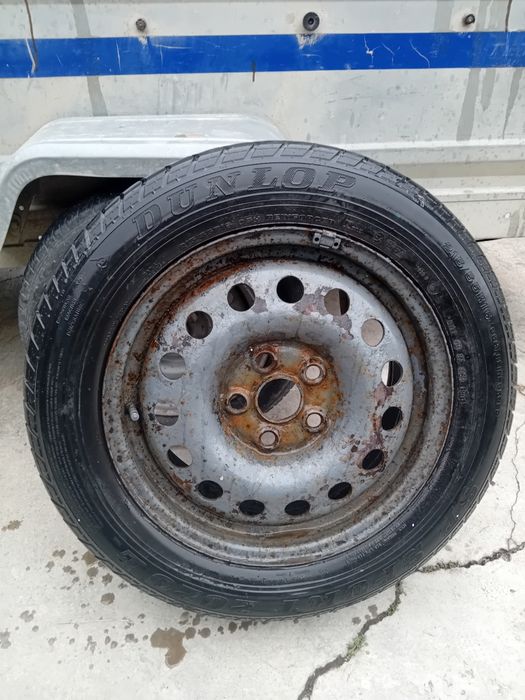 Roata 215/55R16 dunlop