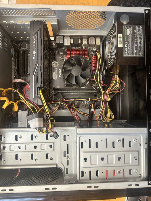 Собранный компьютер