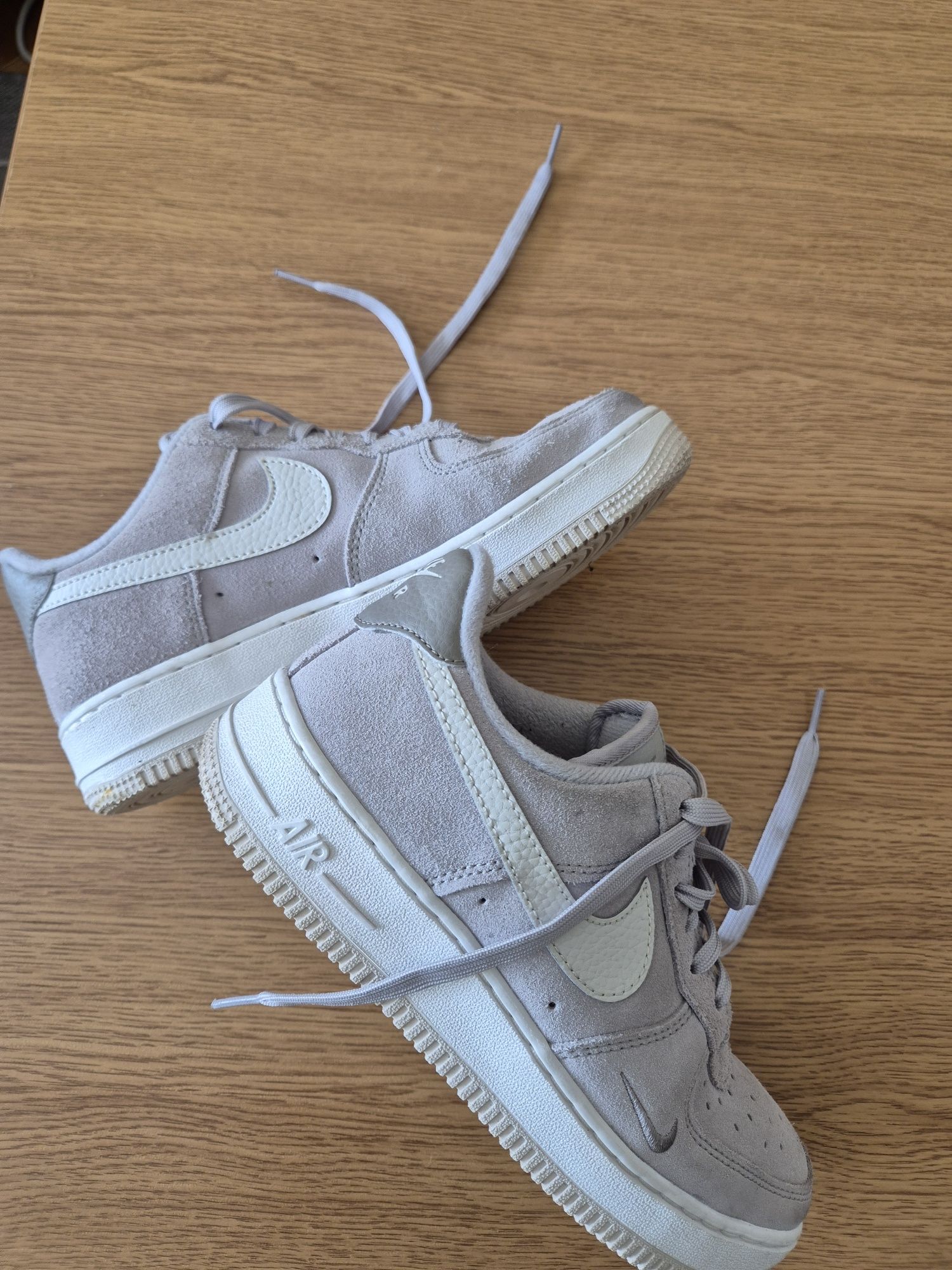 Nike Air Force 1, UK 5