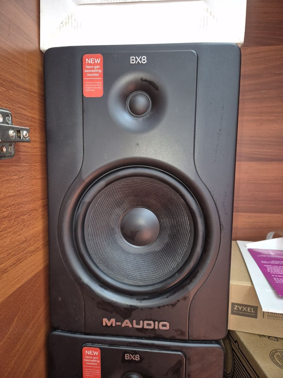 M Audio BX8 2 ta kolonka original 1ta  pult