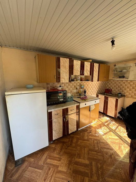 Срочно продам участок Мирабад Американский школа 2,5 соток