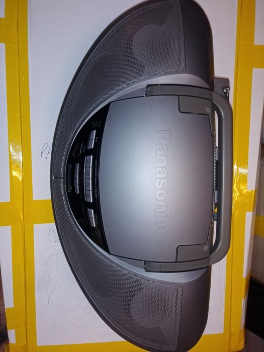 Radiocasetofon cu cd Panasonic