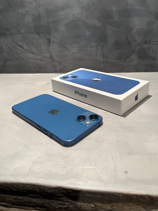 100% батерия! ПЕРФЕКТЕН Iphone 13 128 GB Blue