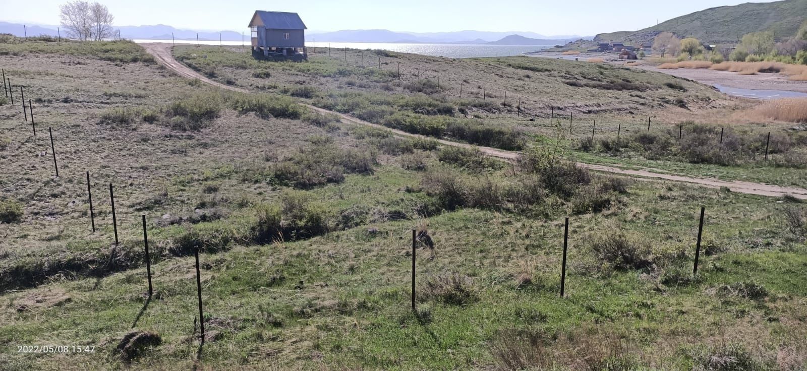 Продам земельные участки на побережье Бухгалтерского водохранилища.