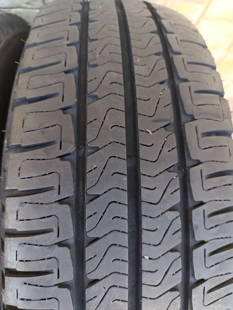Летни гуми 225/75/16 C Michelin