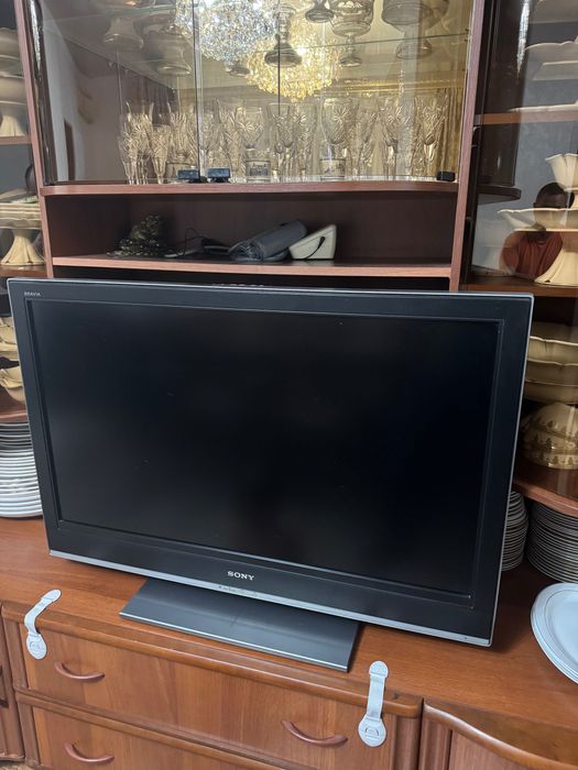 Телевизор SONY в отличном состоянии
