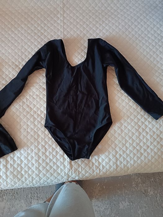 Продам купальники для танцев