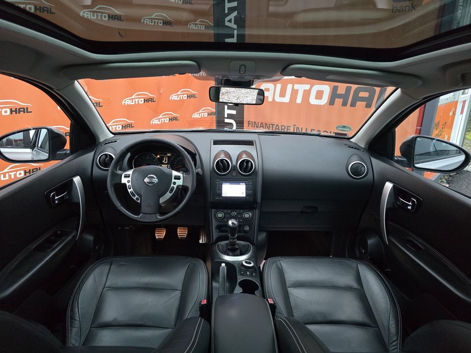 Nissan Qashqai +2 TEKNA 4X4 Benzină Finantare Rate-Credit