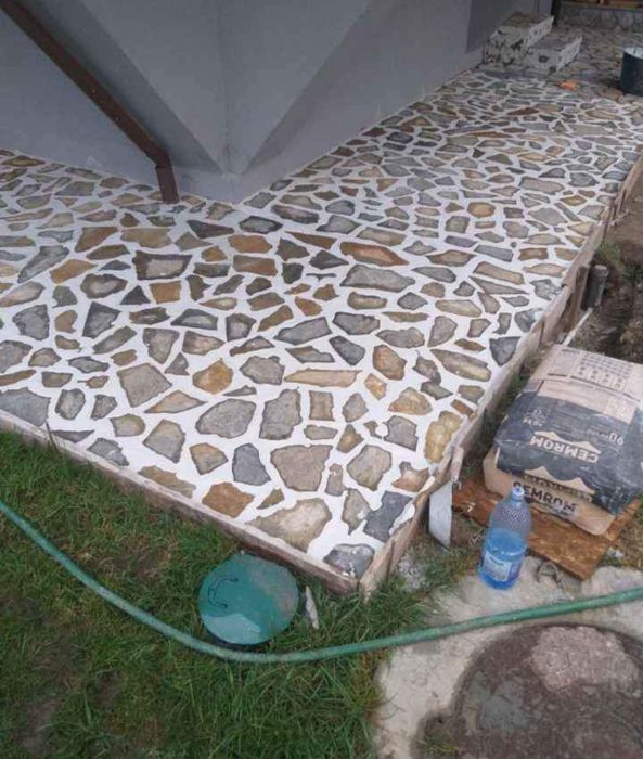 Pavaj din Piatra naturala decorativa