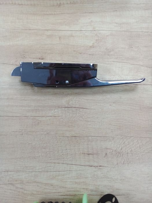 Брави за хладилна камера