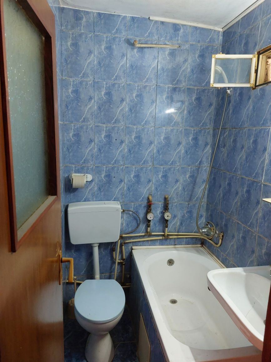 Garsoniera de vânzare zona CET