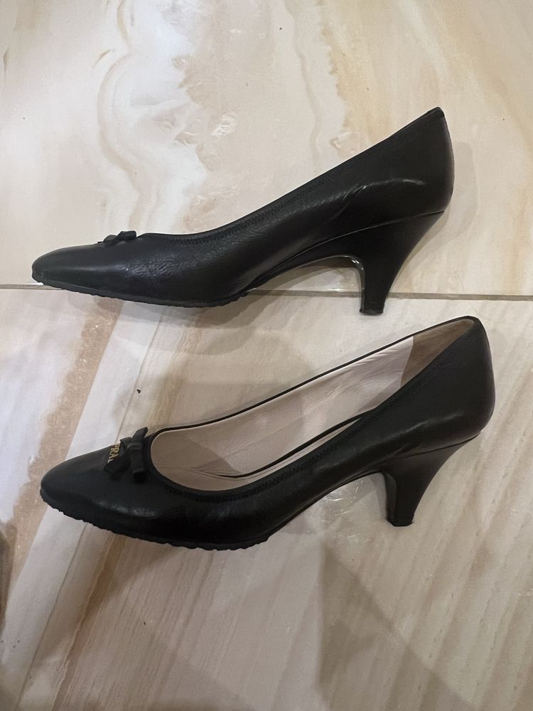 Оригинални Prada
