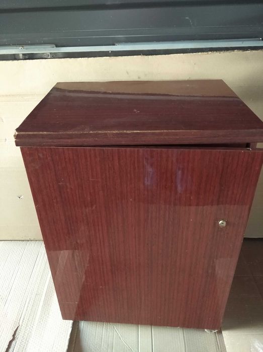 Тумба для швейной машины