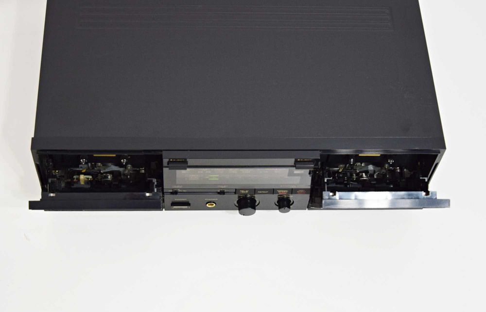 Deck dublu Pioneer CT-W 500, casetofon