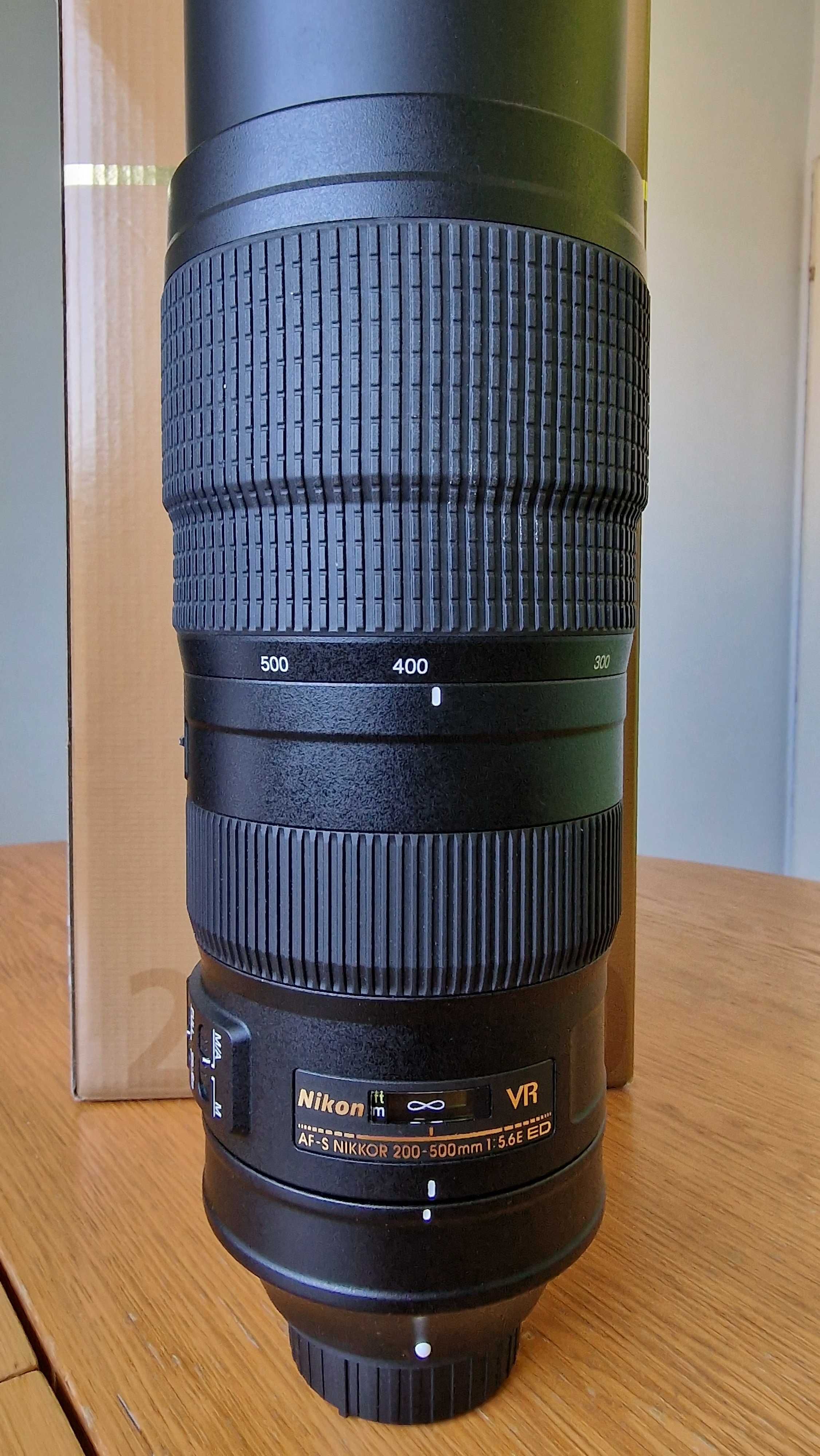 Обектив Nikkor 200-500VR