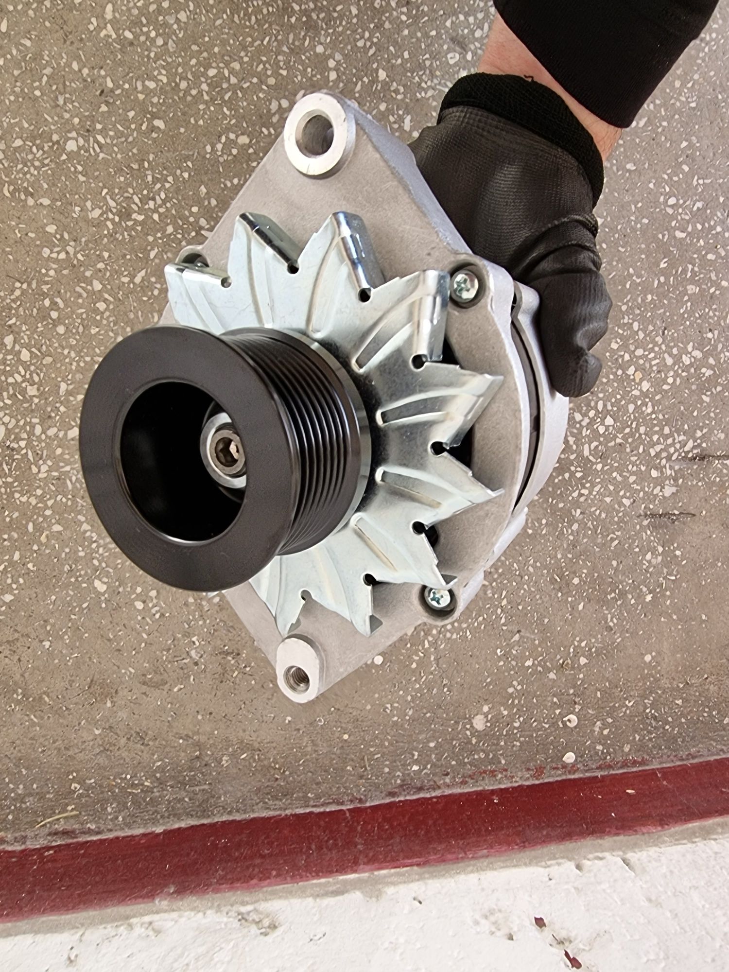 Alternator CASE MX100 MX110 MX120 MX135 MX80 MX90